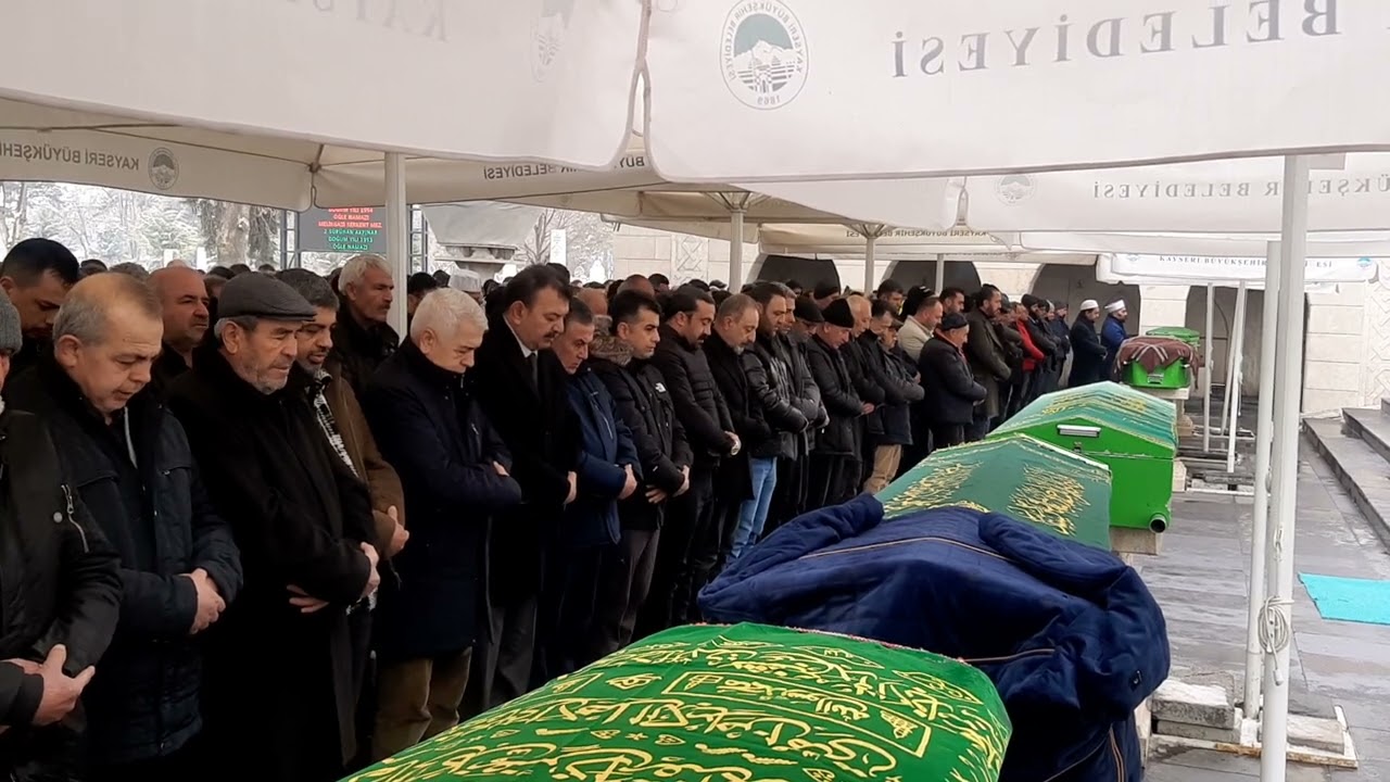 Kayseri  / Pınarbaşı ilçesi  / KAMAN Köyünden SÜRÜHAN AKPINAR ' ın cenaze görüntüleri  ‐2
