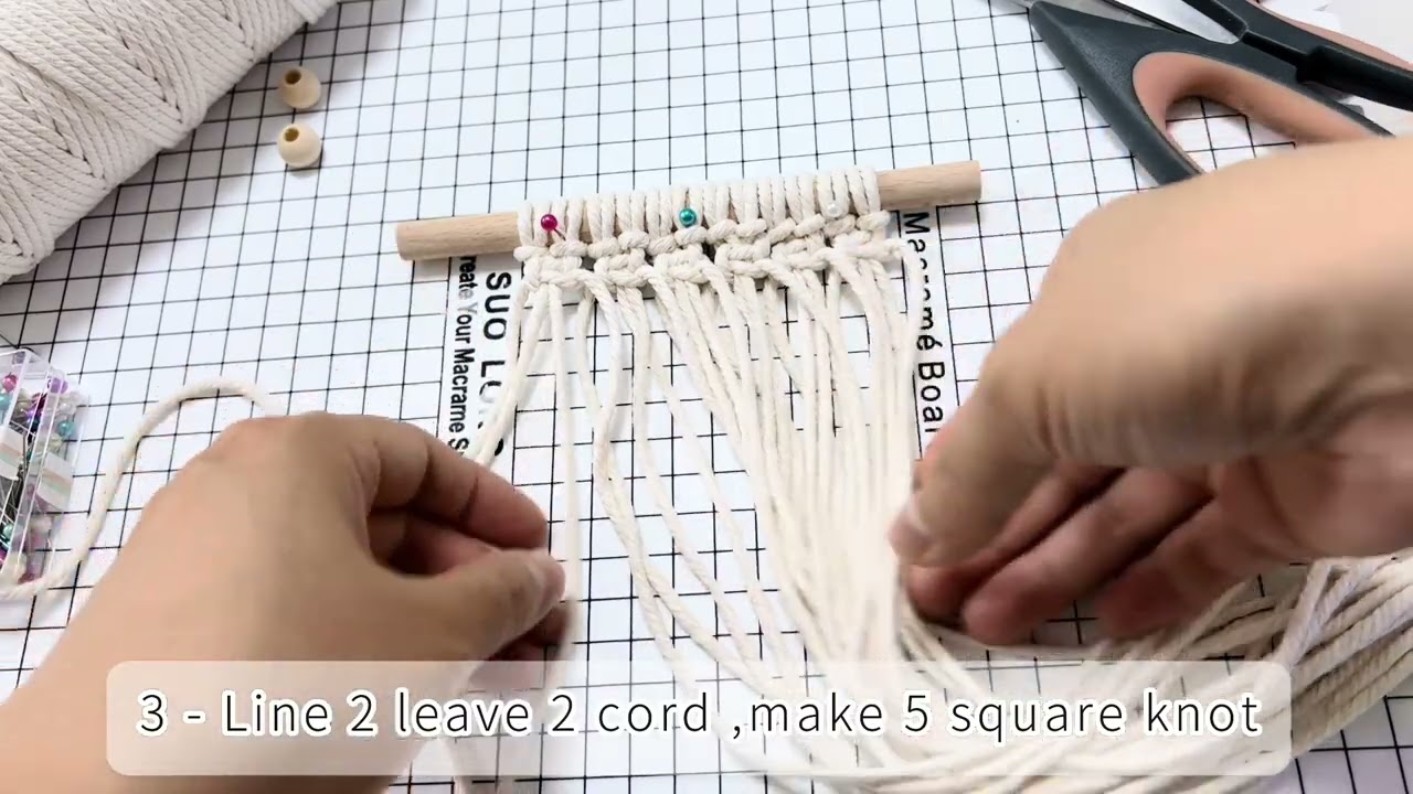 Easy macrame wall hanging decoration for macrame beginners