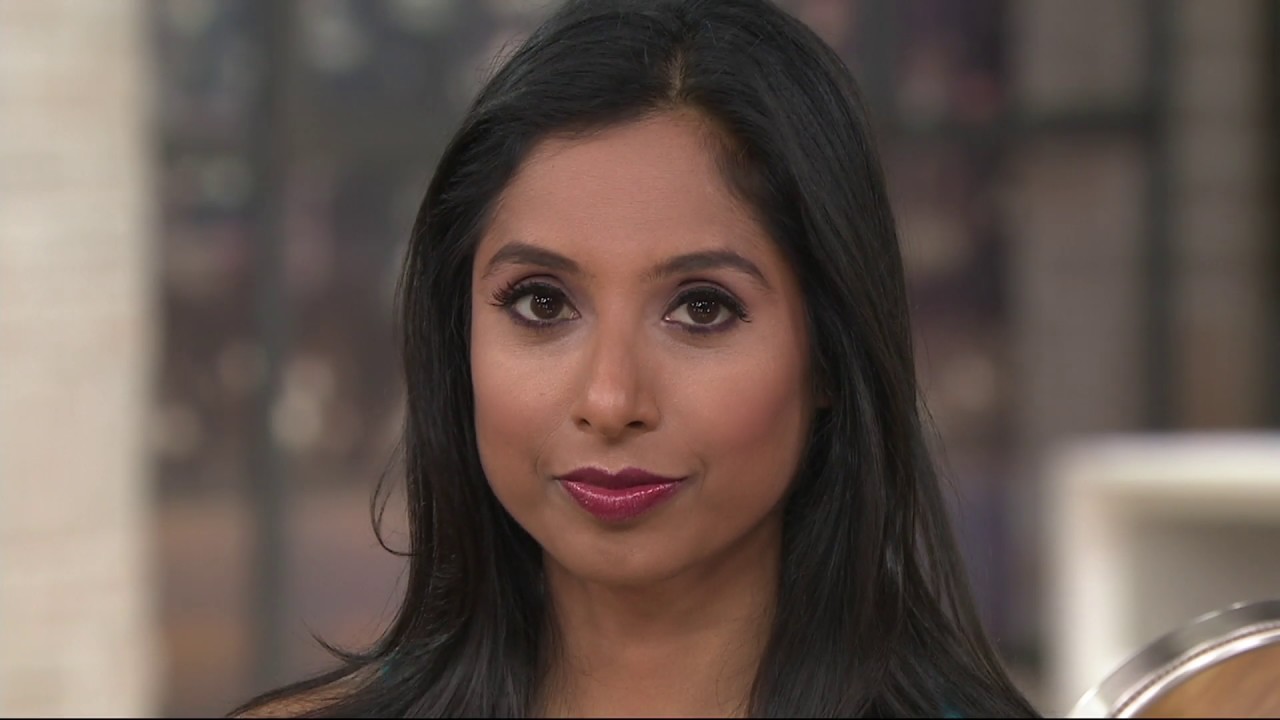Laura Geller Baked Balance and Glow Foundation Duo on QVC