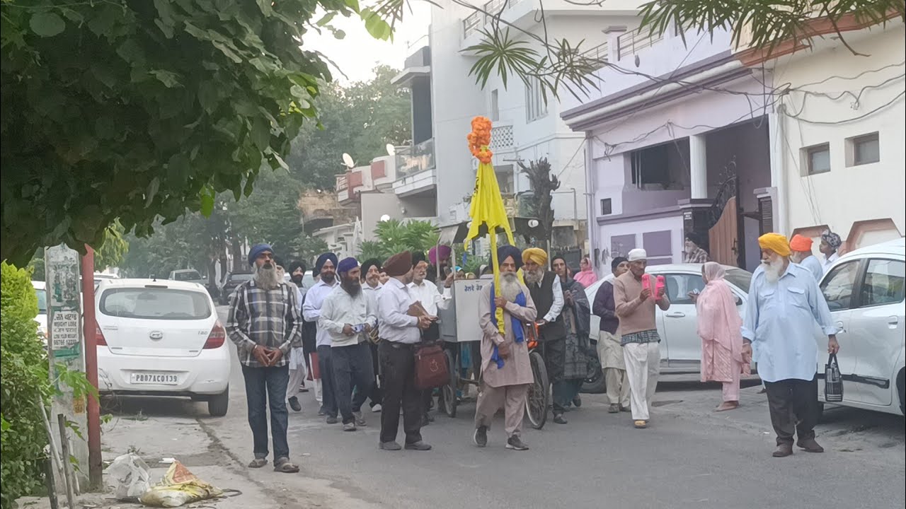 ਡੇਰਾ ਮਿੱਠਾ ਟਿਵਾਣਾ ਹੁਸ਼ਿਆਰਪੁਰ ਵਿਖੇ ਗੁਰਦੁਆਰਾ ਸ੍ਰੀ ਗੁਰੂ ਸਿੰਘ ਸਭਾ ਹੁਸ਼ਿਆਰਪੁਰ ਦੀ ਪ੍ਰਭਾਤ ਫੇਰੀ ਦਾ ਸਵਾਗਤ