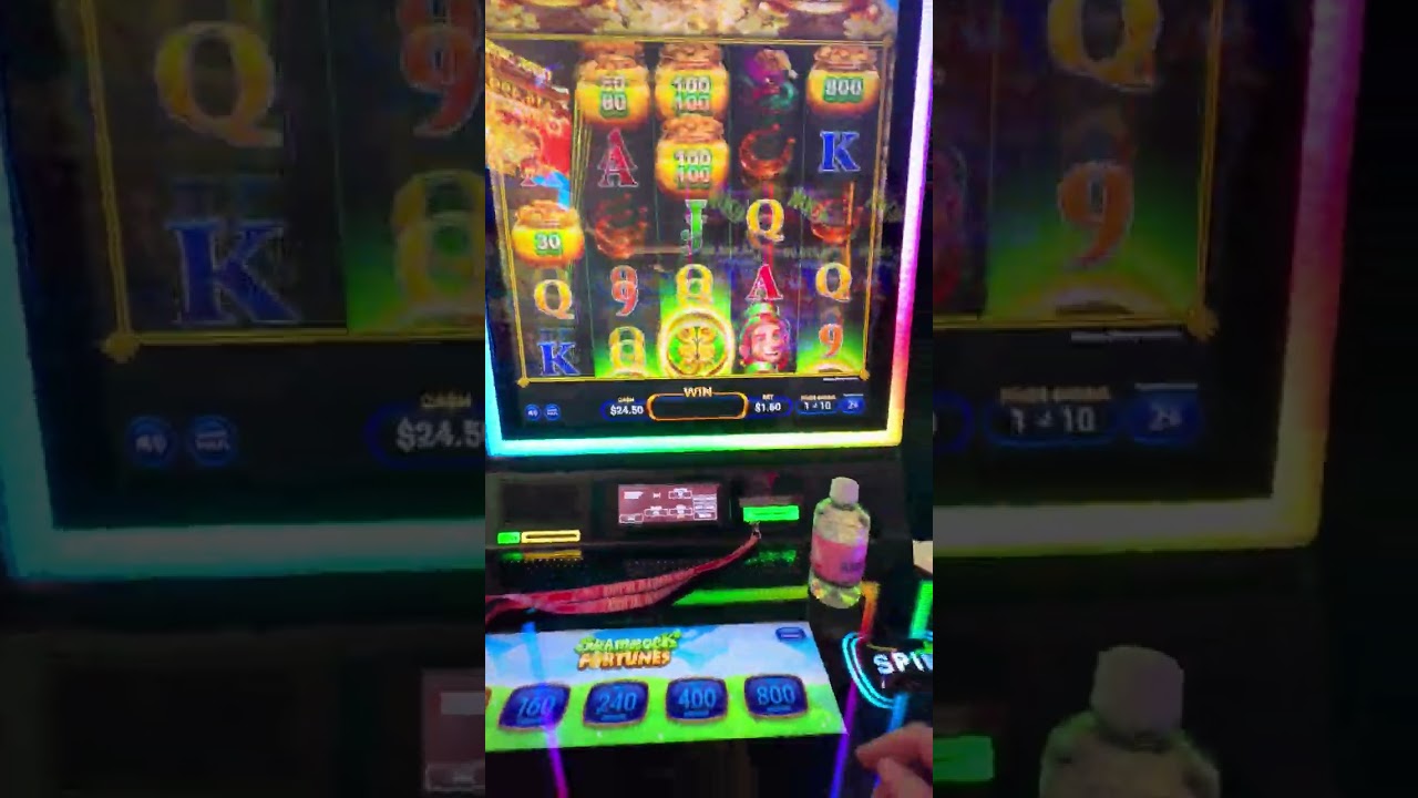 Shamrock Fortunes Triple Coin Treasures