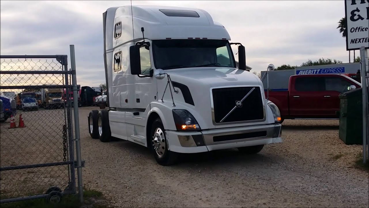 2007 VOLVO 780 EDICION ESPECIAL