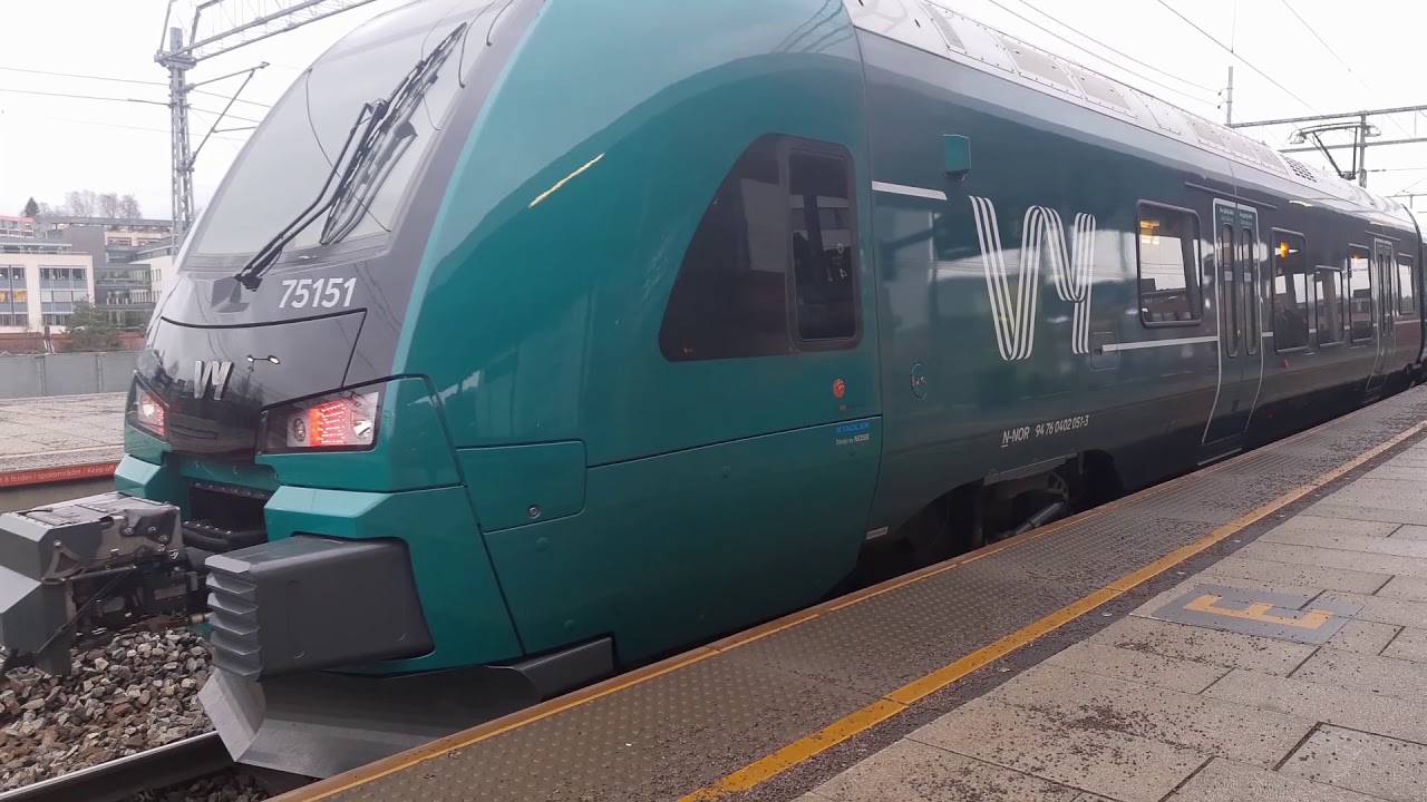 Random train clips around