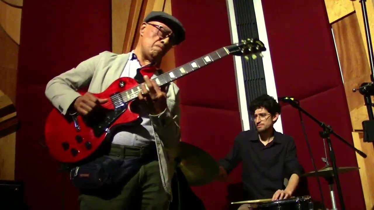 Corcovado Ft. Humberto León - Jaco Jazzy Café 4o Aniversario