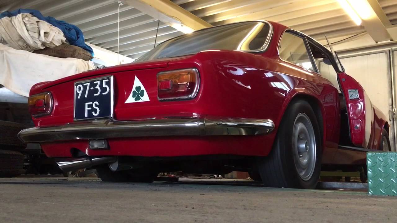 Alfa Romeo Bertone 