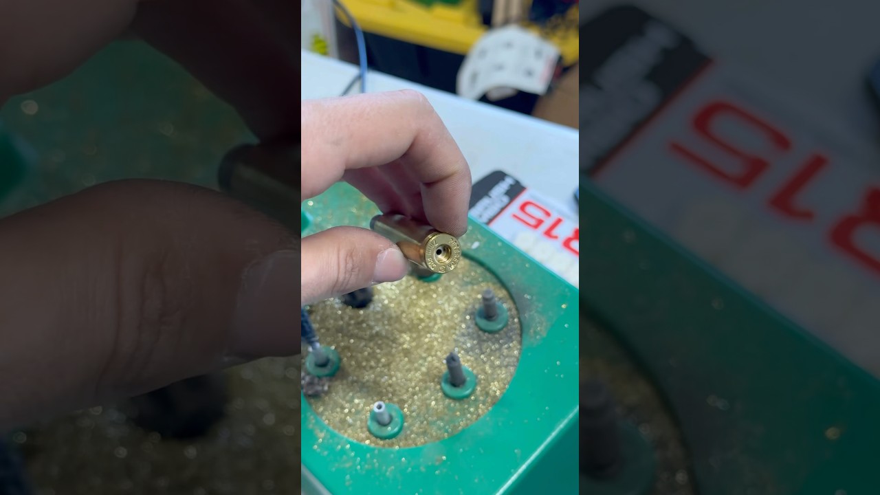 Quick And Effective Tips To Clean The Primer Pockets #viralshorts #pewpew #hunter #brass #7mmprc