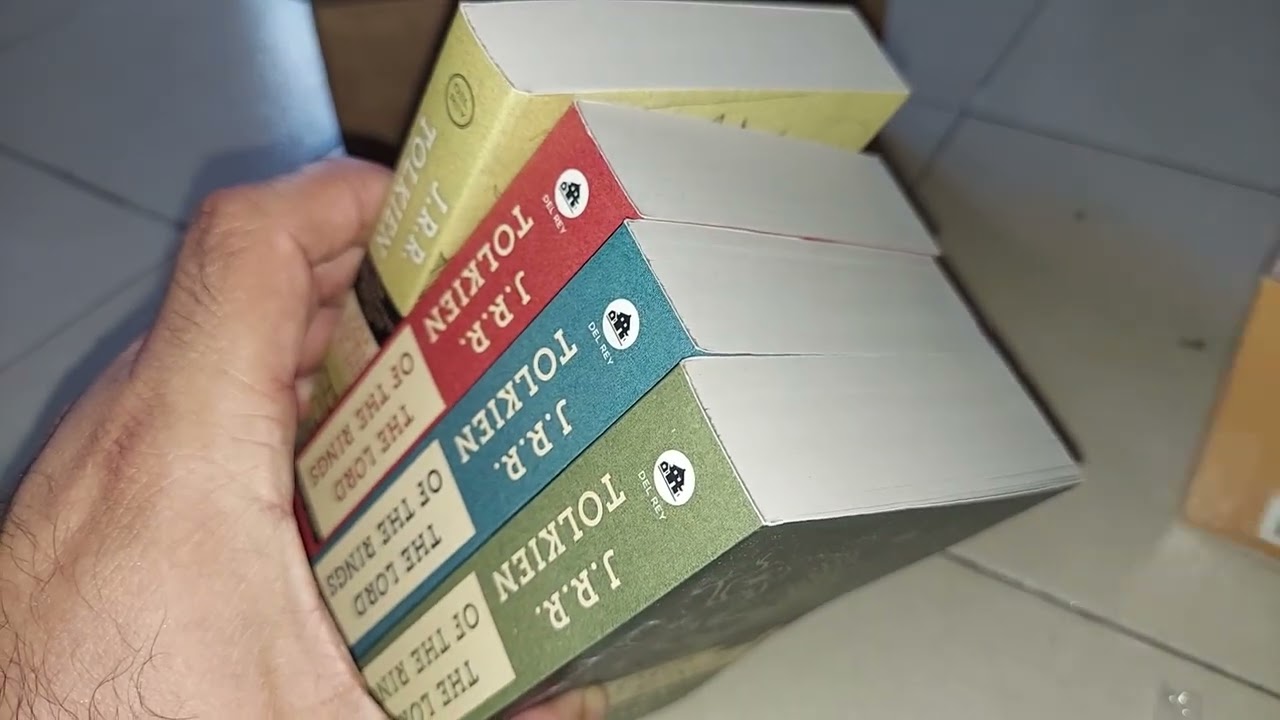 The Lord Of The Rings Boxed Set Unboxing