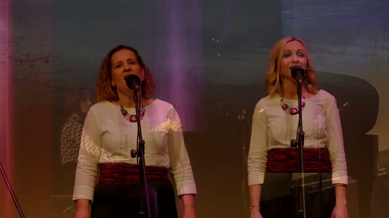 Ženska klapa Stentoria - Zora je