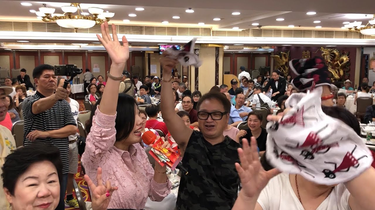 旺角羅文歌舞團 (2018-07-31 20:46)~ 告別菜街小龍女群星演唱會~ 龍婷[小龍女] 唱 