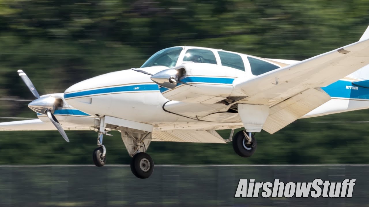 Beech Baron Deadstick Aerobatics - EAA AirVenture Oshkosh 2018