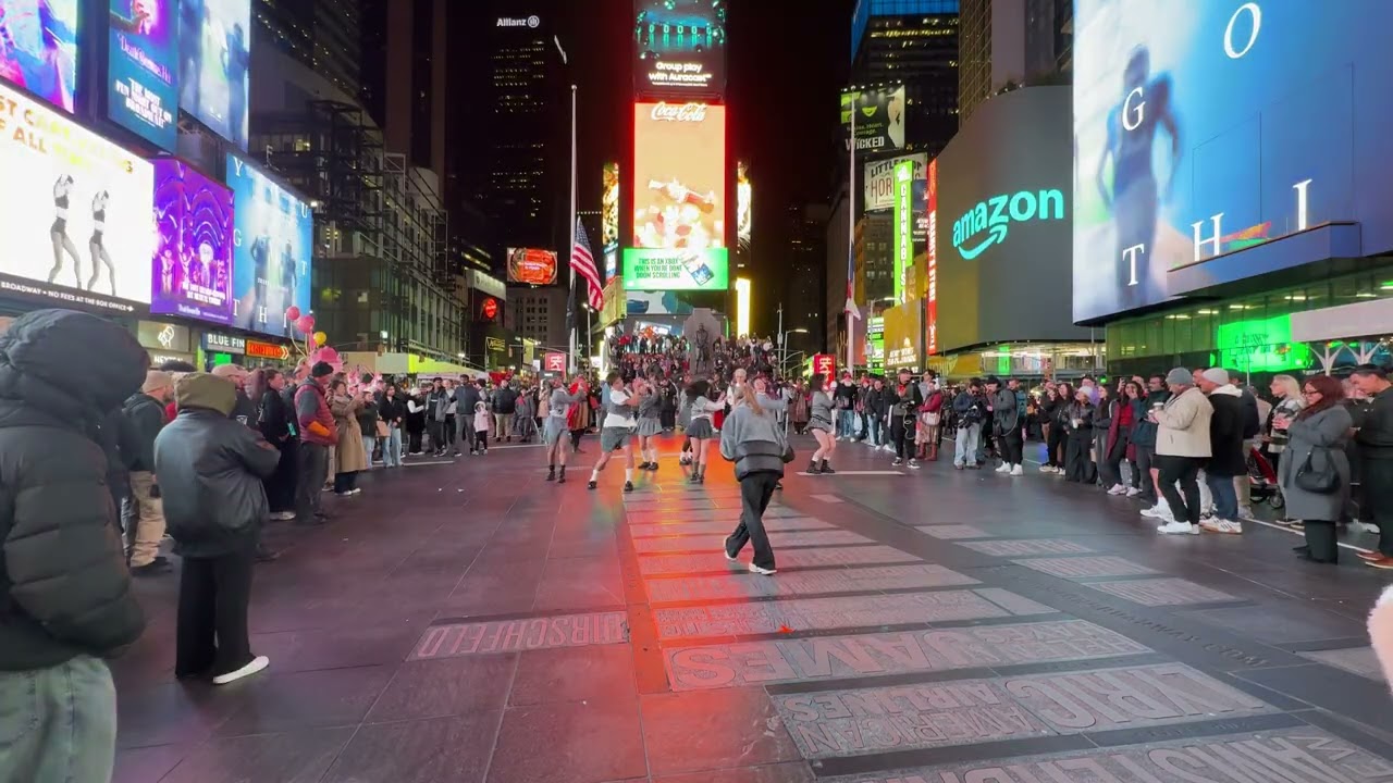 [K-POP IN PUBLIC NYC | SIDECAM] Hearts2Hearts (하츠투하츠) 'FOCUS' Cover by F4MX 