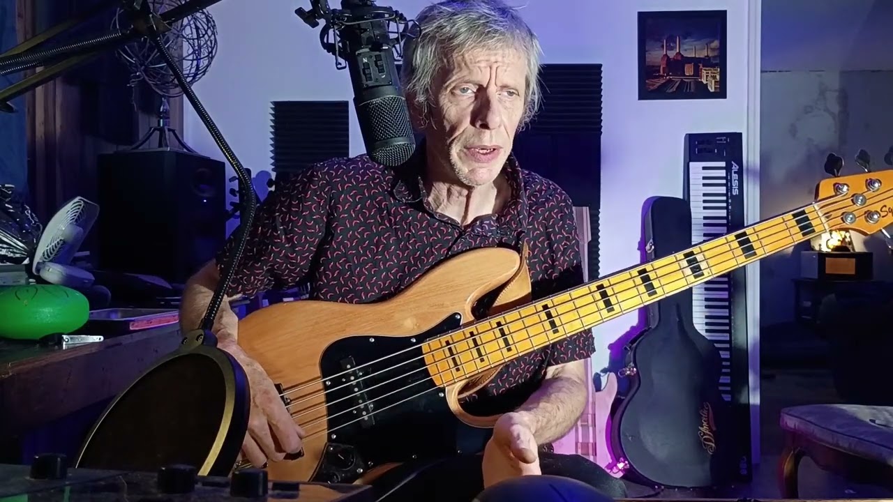 The Twilight Zone. Playing Teen Town on a 5 string with a pick!?