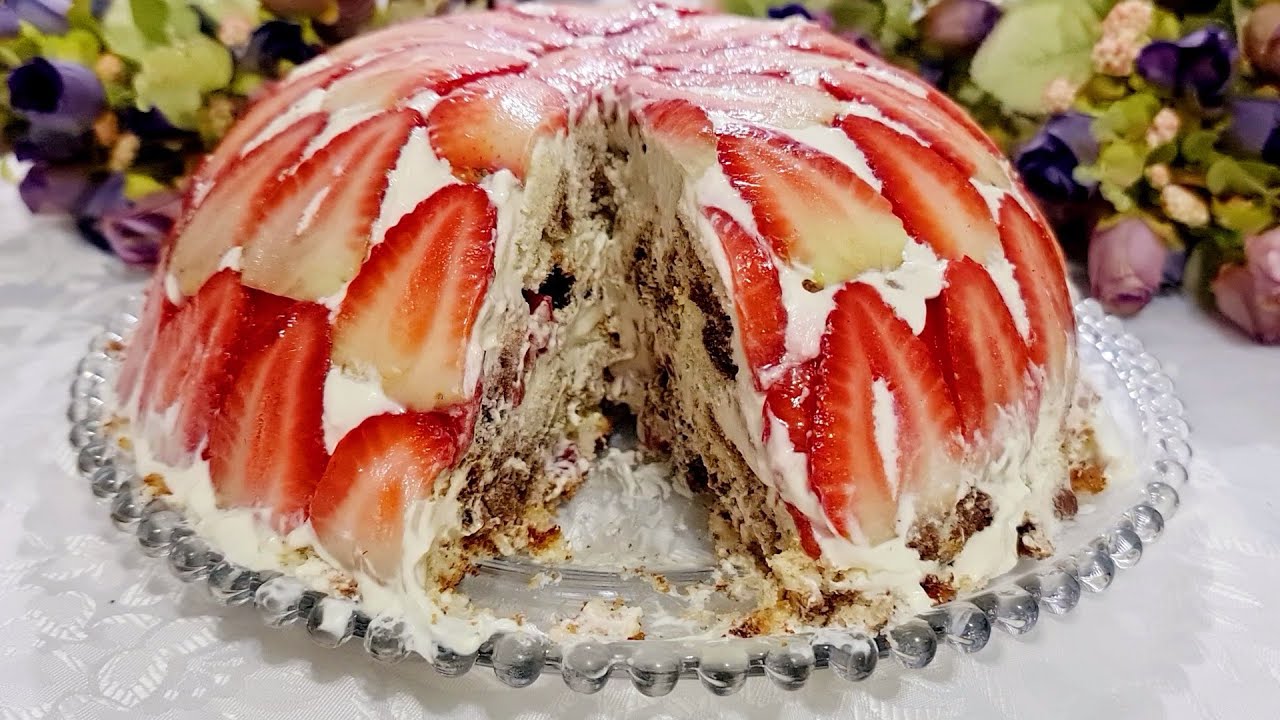 Никто не устоит! Простой и вкусный клубничный десерт!