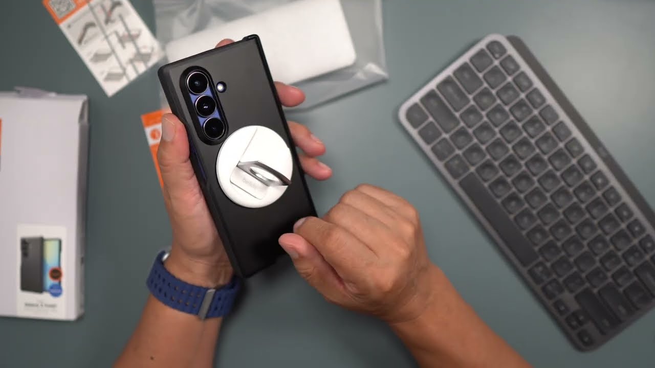 Samsung Galaxy Z Fold 7 - Spigen Tough Armor Pro Case