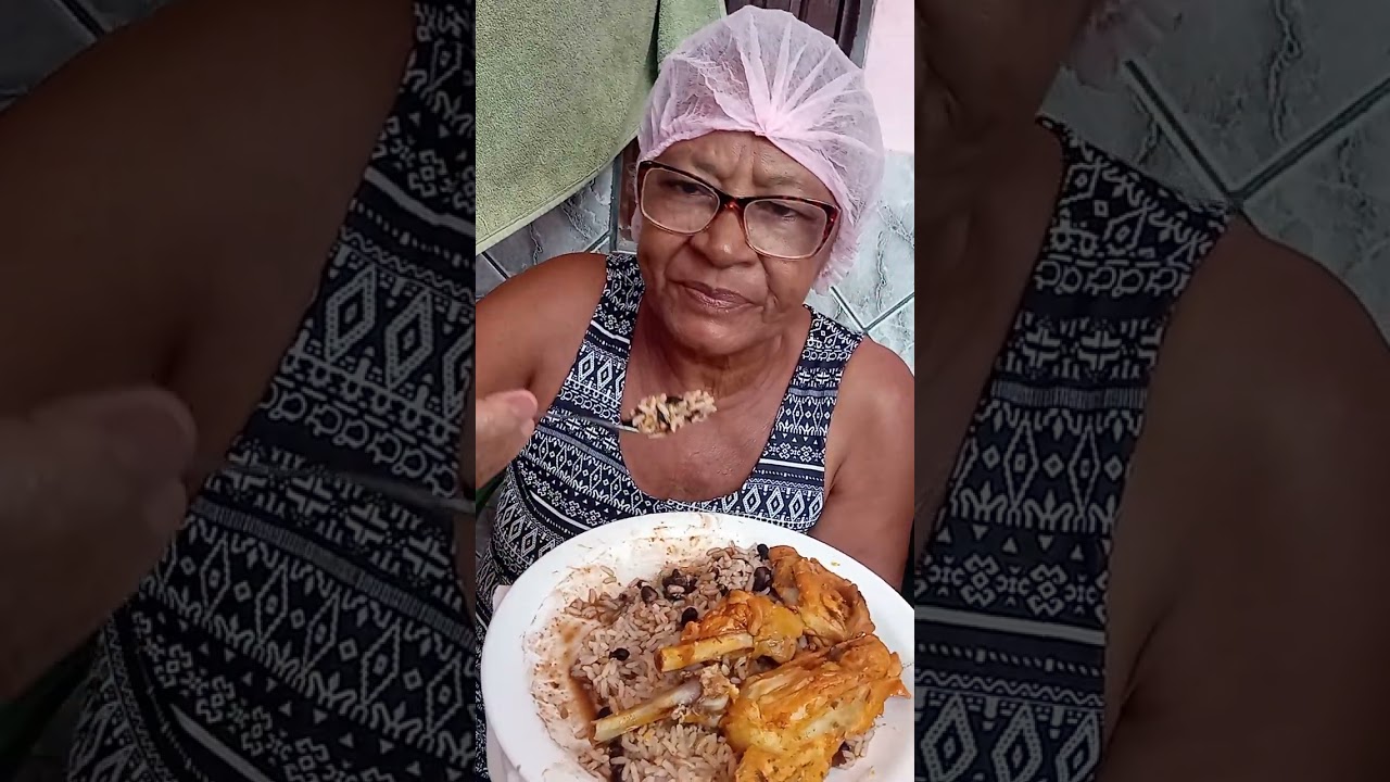 Almoçando baião de dois