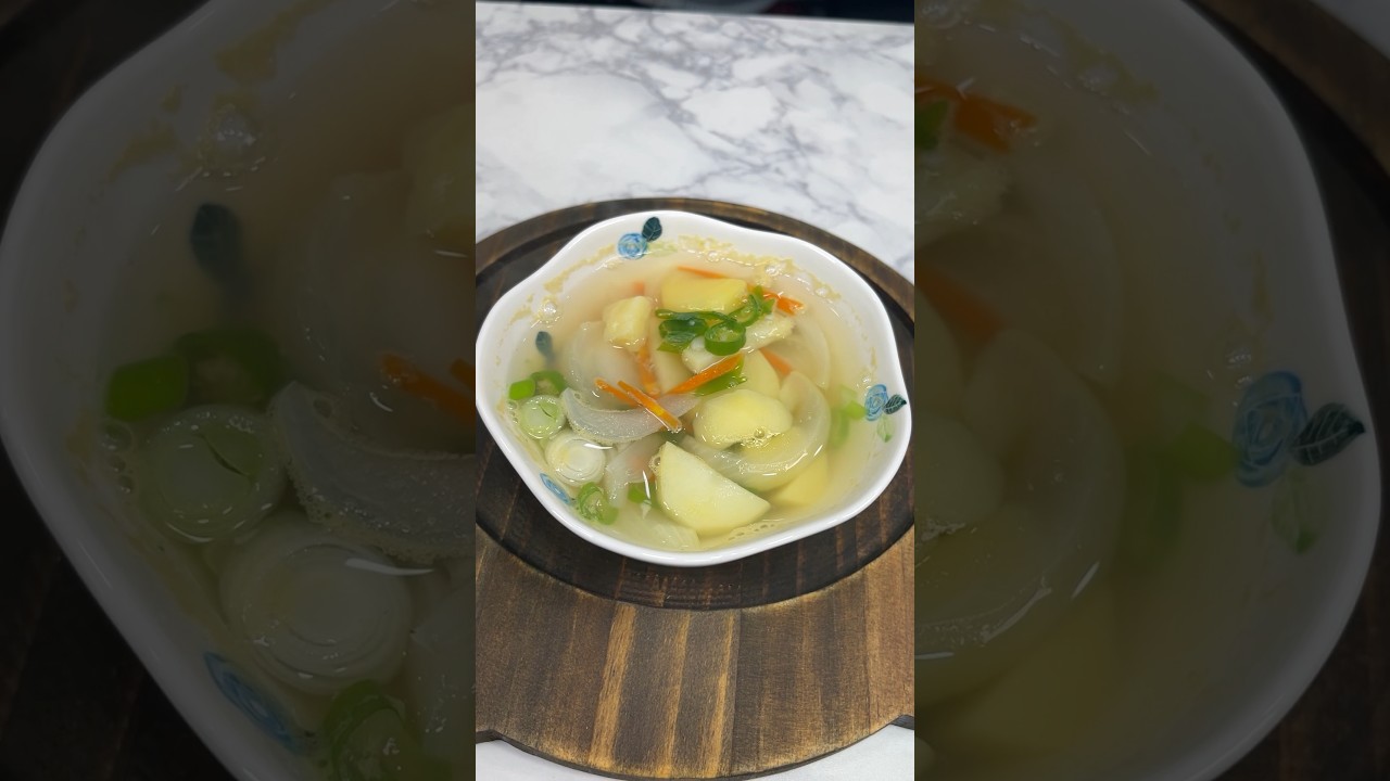 [감자국] 이거 한번 맛보면 입맛없던 와이프도 밥 두공기는 거뜬합니다. #shorts