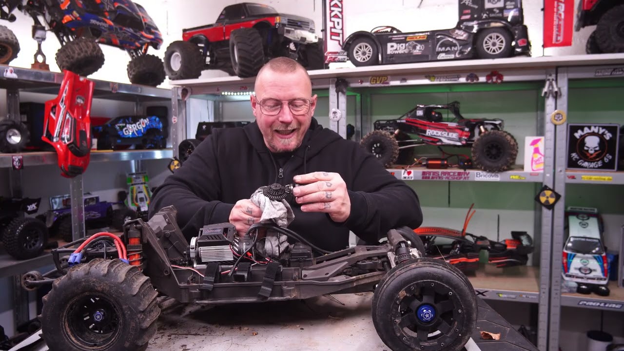 et c oùké kélé la papanne du funco mon many ?? BAH C'EST PAS LAAAAA