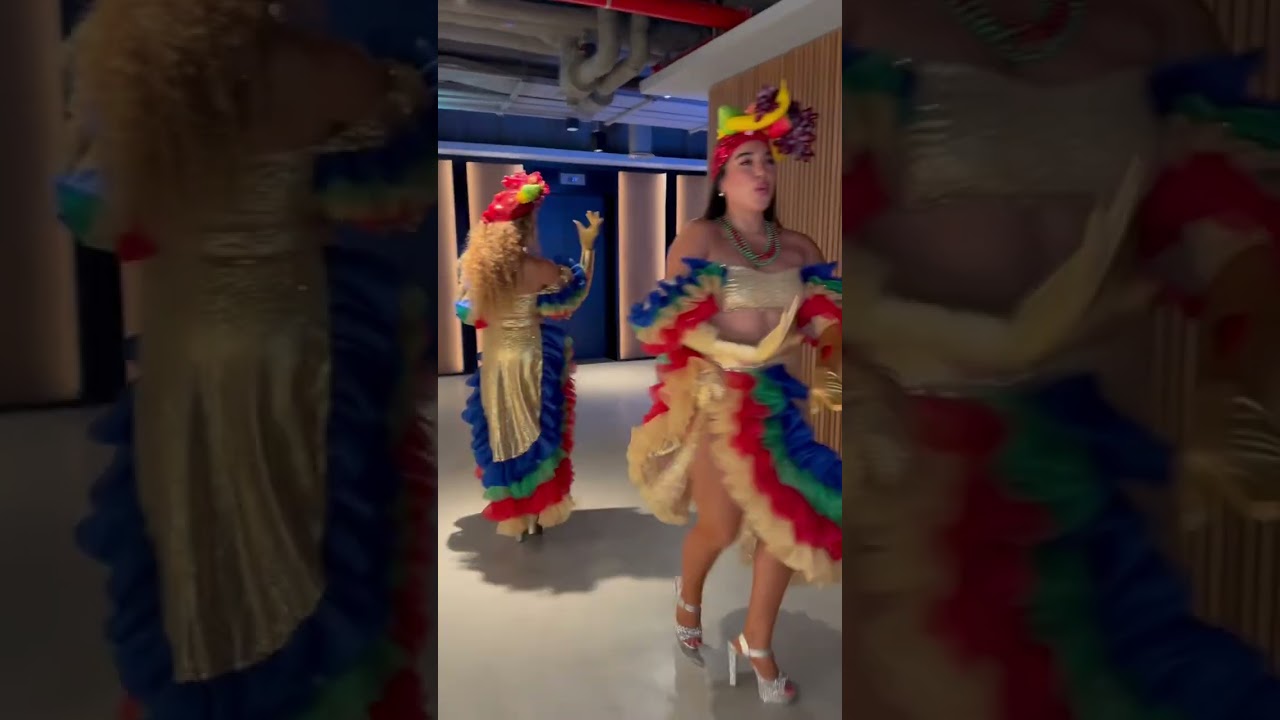 Full samba show 🎉🇧🇷 #braziliandancer #carnival #sambadancers #dance