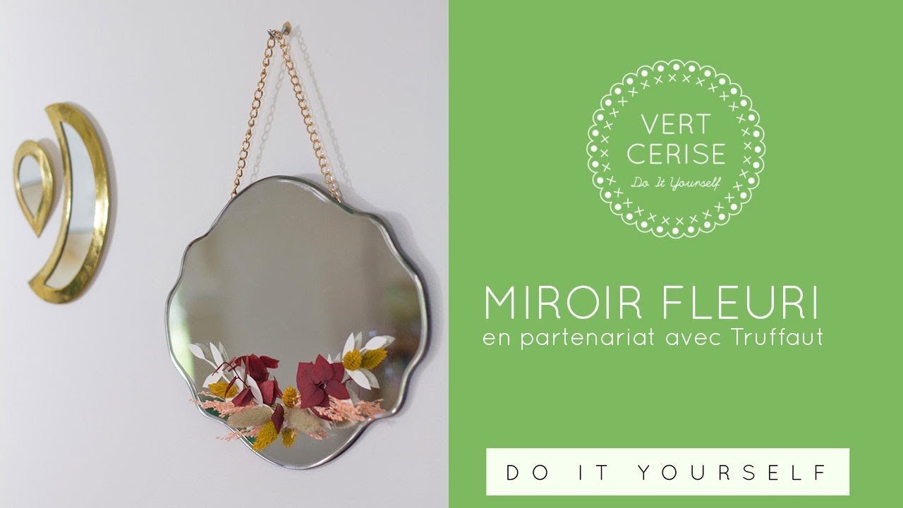DIY Fleurs séchées : un miroir fleuri
