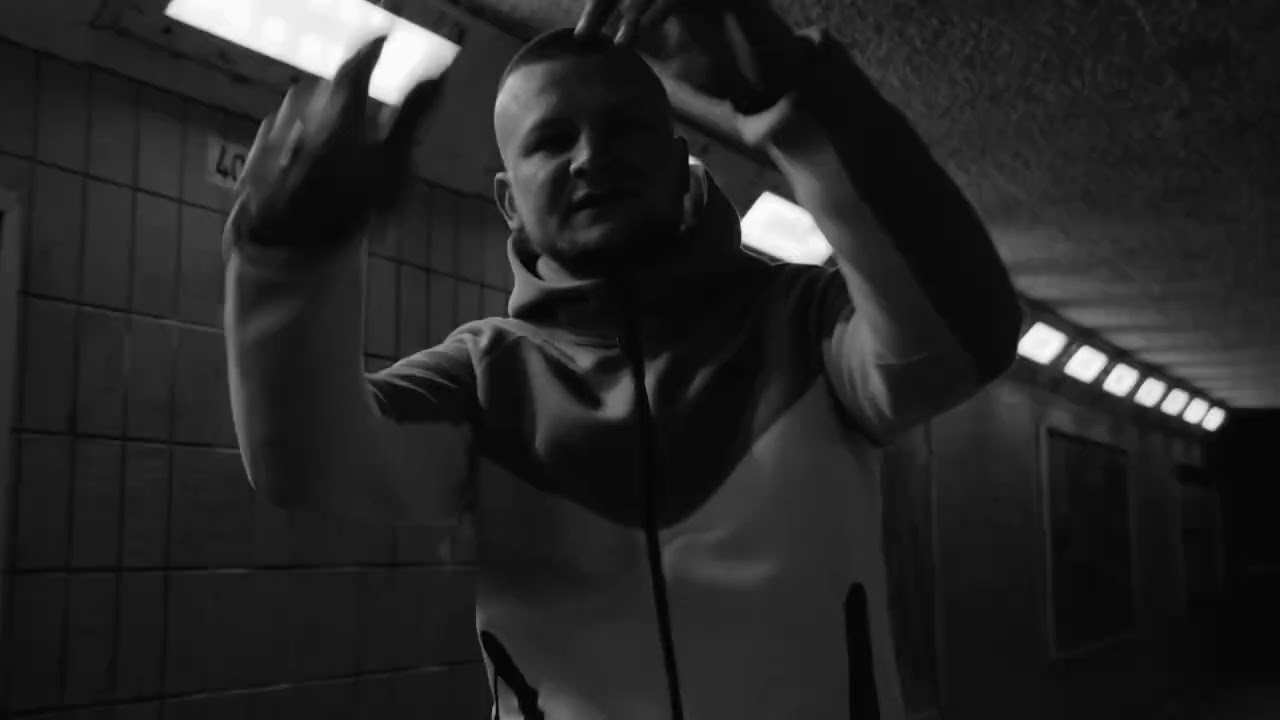 SOWA / KĘDZIOR - TU ZOSTAJEMY 