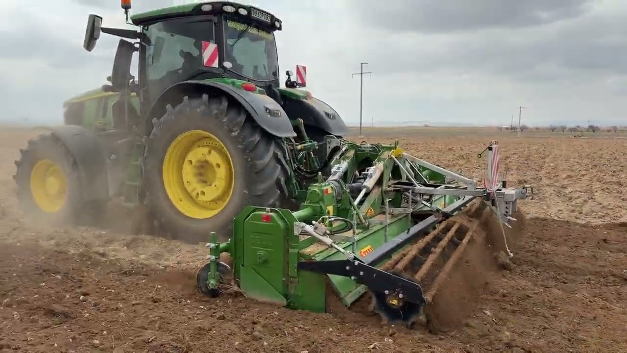 John deere 6R-250