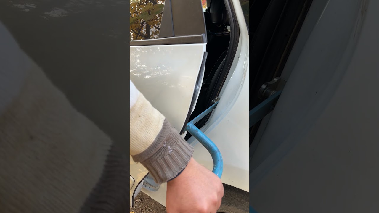 💰 Fix Your Car Door Without Expensive Repairs! 💰