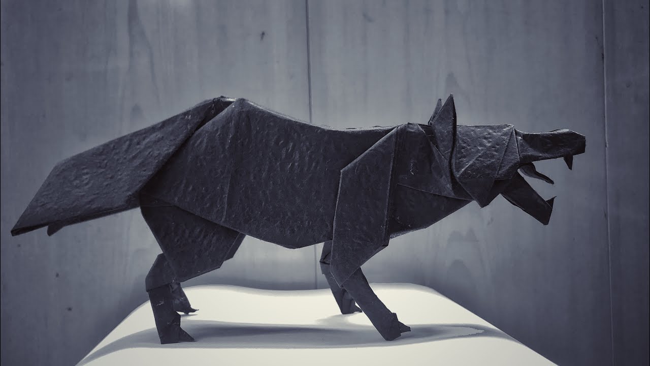 Alpha Wolf - Origami