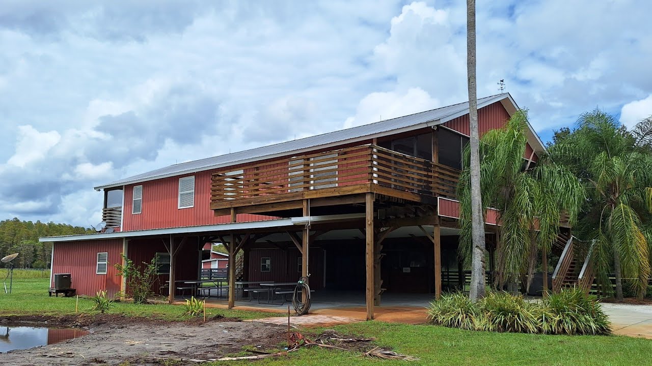 Se Vende Casa de 3 Dormitorios 2 Baños con 39 Acres de Terreno en Lakeland, Florida 33809