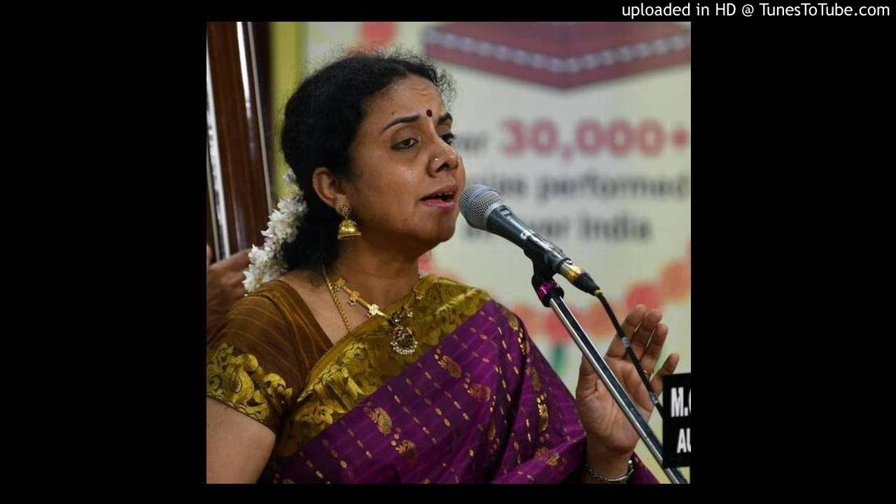 Gayathri Girish - meenalOcani ambA - tODi - muthaiah bAgavatar HMB