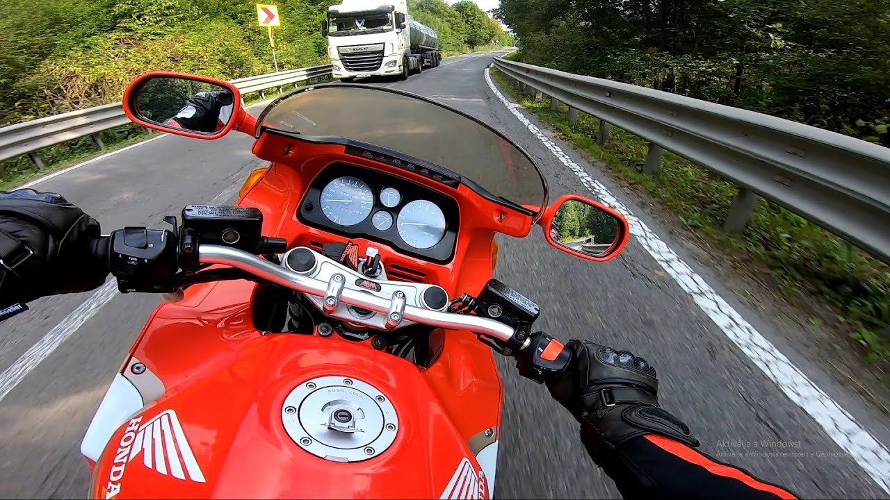 Honda CBR 1000F SC24 On BOARD   # The Ambientalist - Synesthesia