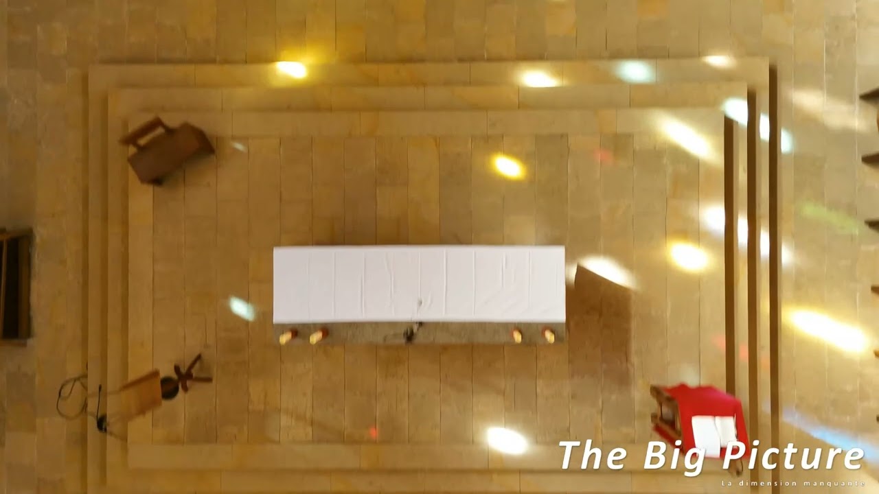 I1 - Survol méditatif de l’église des dominicains de Lille (France) avec Jean-Sébastien Bach.