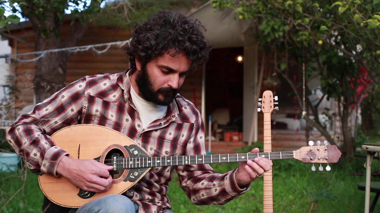 presentation bouzouki and buzuk