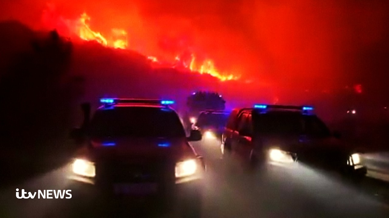 Apocalyptic scenes in Spain's Zaragoza region as 'biggest wildfire' rages