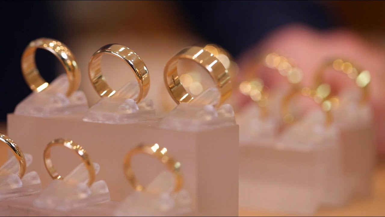 What is the difference between 9ct & 18ct gold?