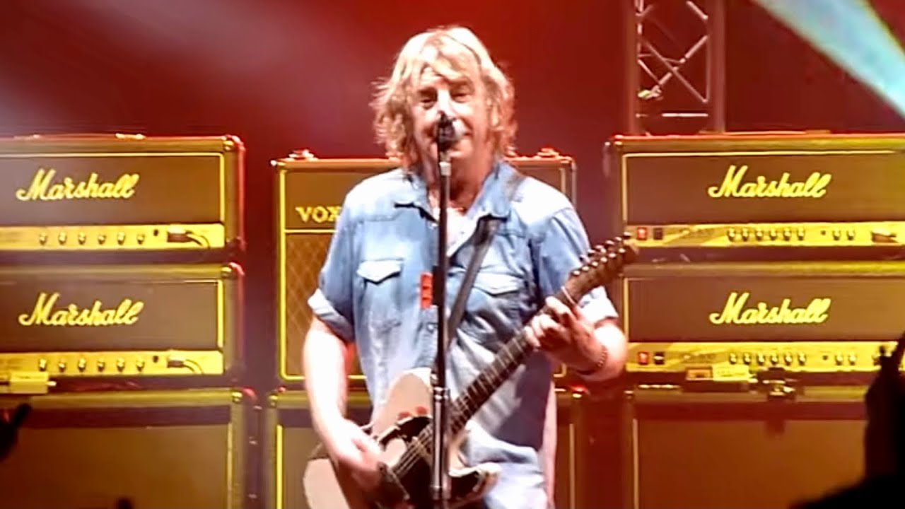 Status Quo-Caroline [New Sound](Hammersmith 29/03/14)