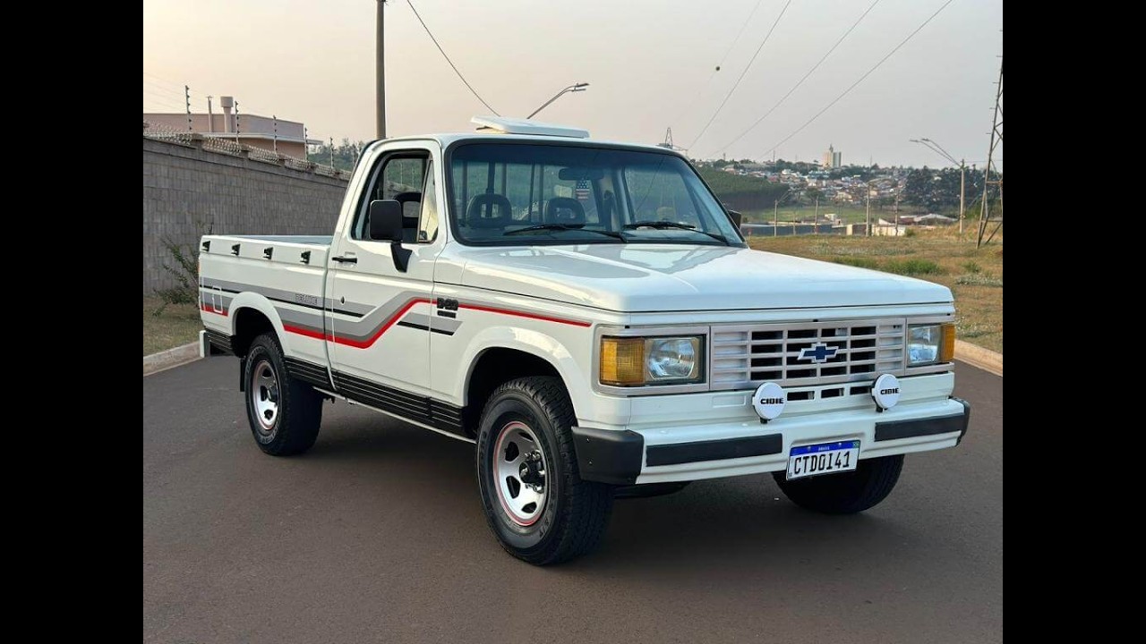 Chevrolet D20: A Lenda da Robustez Brasileira