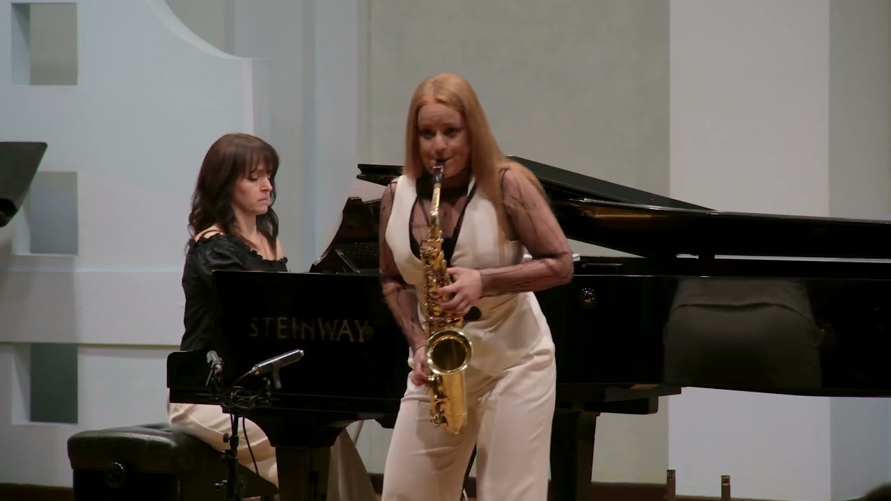 Astor Piazzolla - Ave Maria ( saxophone/piano)