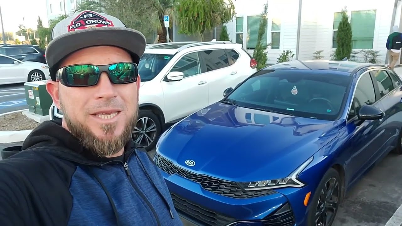 HOW TO JUMP START A KIA K5 - DEAD BATTERY