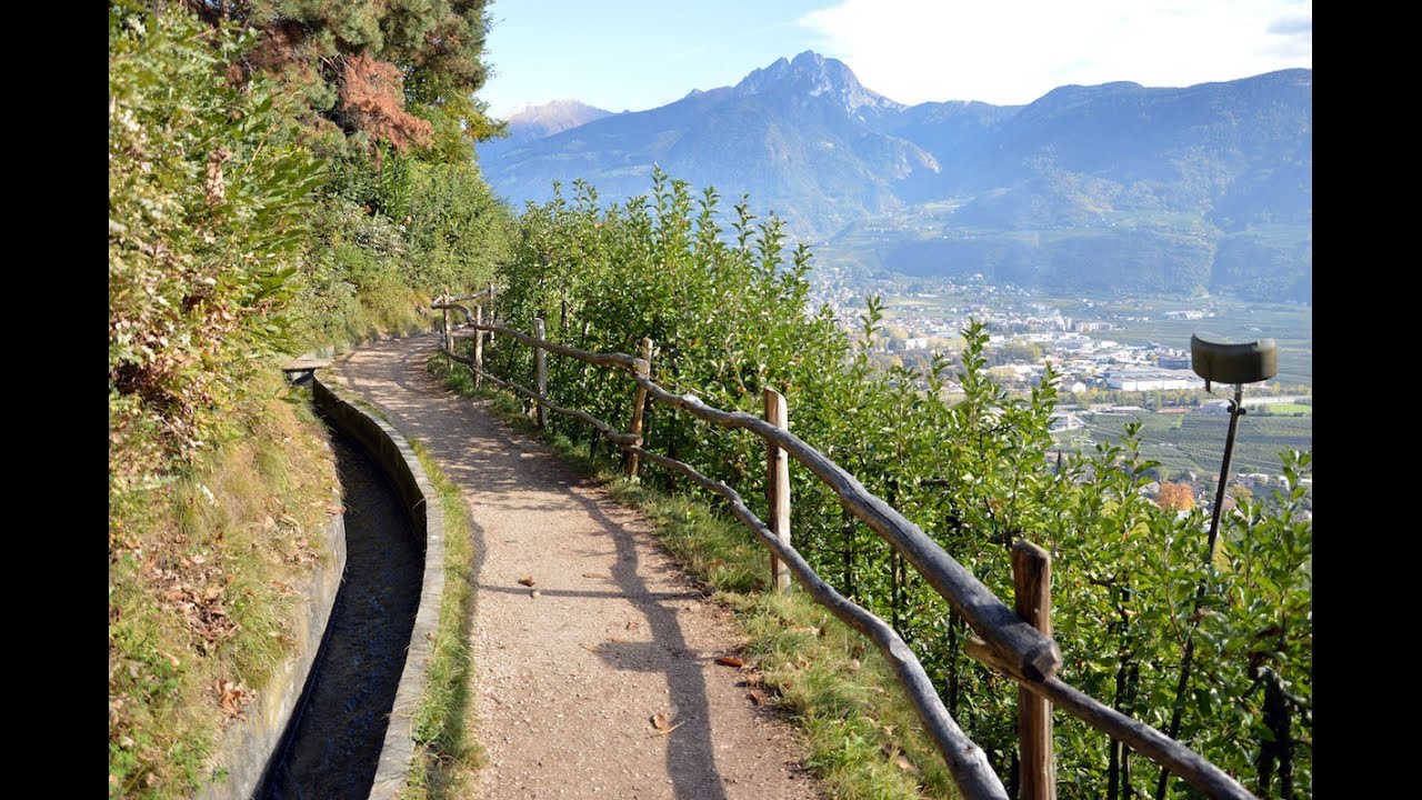 ANDREAS HOFER WEG: DAI LARICI DELLA VAL PASSIRIA ALL'OLIVO DEL GARDA