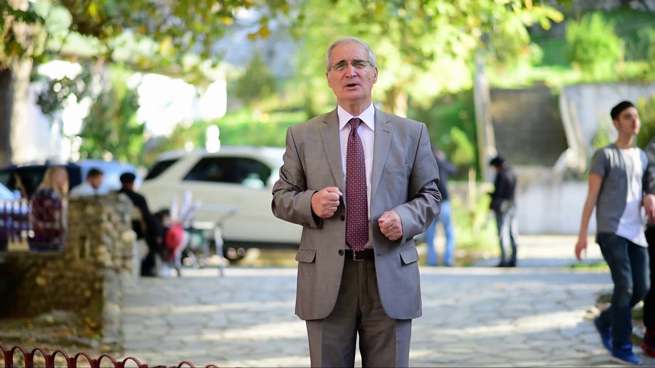 Sedat Kuçi - Moj e mira që zbret prej stanit