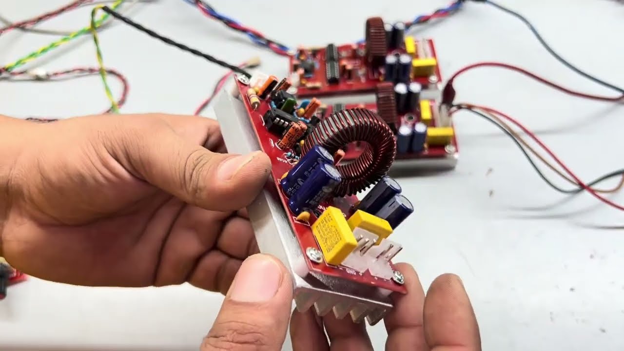 CHOTA PACKET BHUKAMP BOARD YE MACHAR BOARD APKE SPEAKER KA PASEENA NIKAAL DEGA / MV COLLECTION