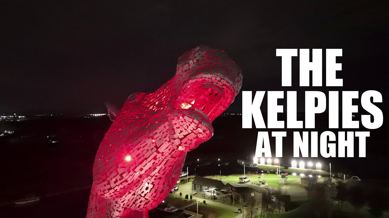 The Kelpies at night : Drone tour