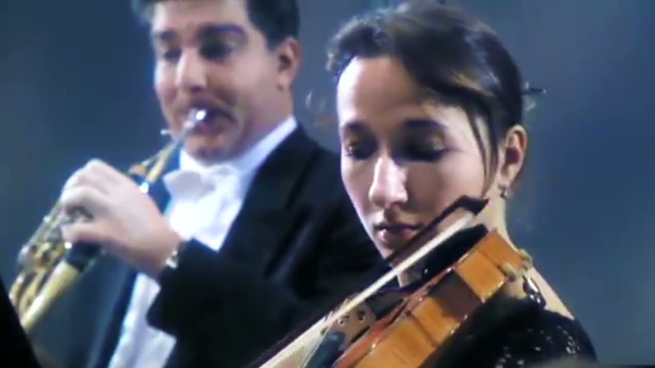 Mozart Violin Concerto No.1 In B Flat,K 207 - Anne Sophie Mutter