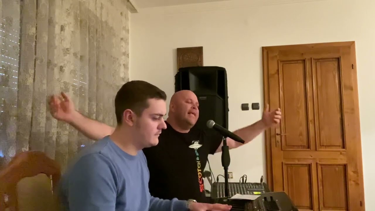 Sadat Rizvanovic - Poljubi majko sina (Live)