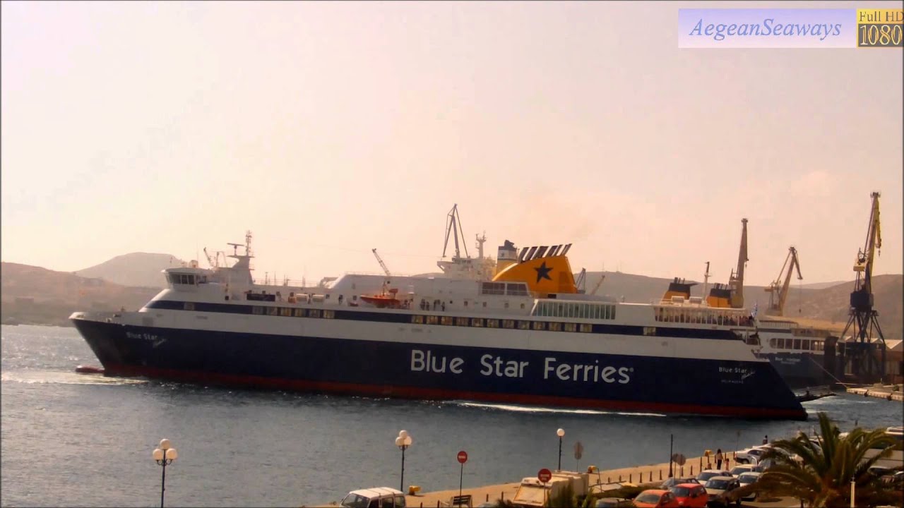 Blue Star Ithaki(At Syros Port)