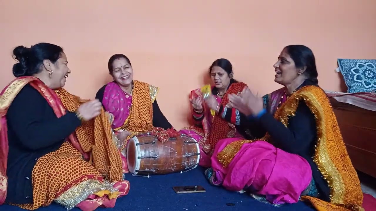 भक्ति से जिनकी शक्ति बढी बहुत सुन्दर 🙏🏻🌺💐हरहर महादेव 🙏🏻🌺💐
