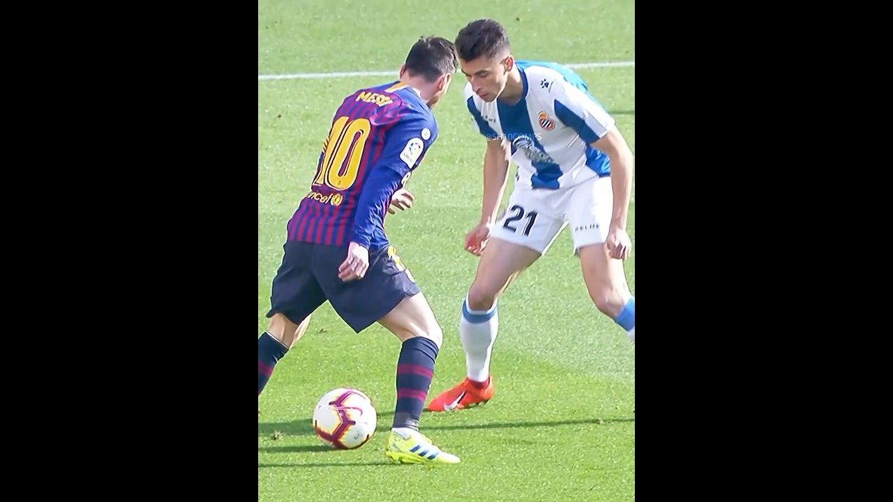 1 vs 1 against Messi is a nightmare 😈