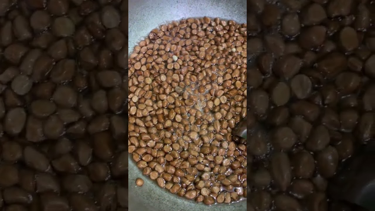 Crunchy sugar coated peanut