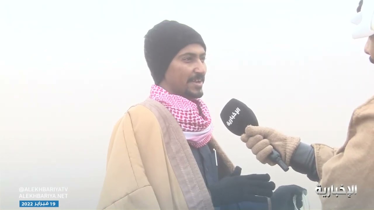 للمرة الثالثة هذا العام.. الثلوج تغطي جبال اللوز في تبوك