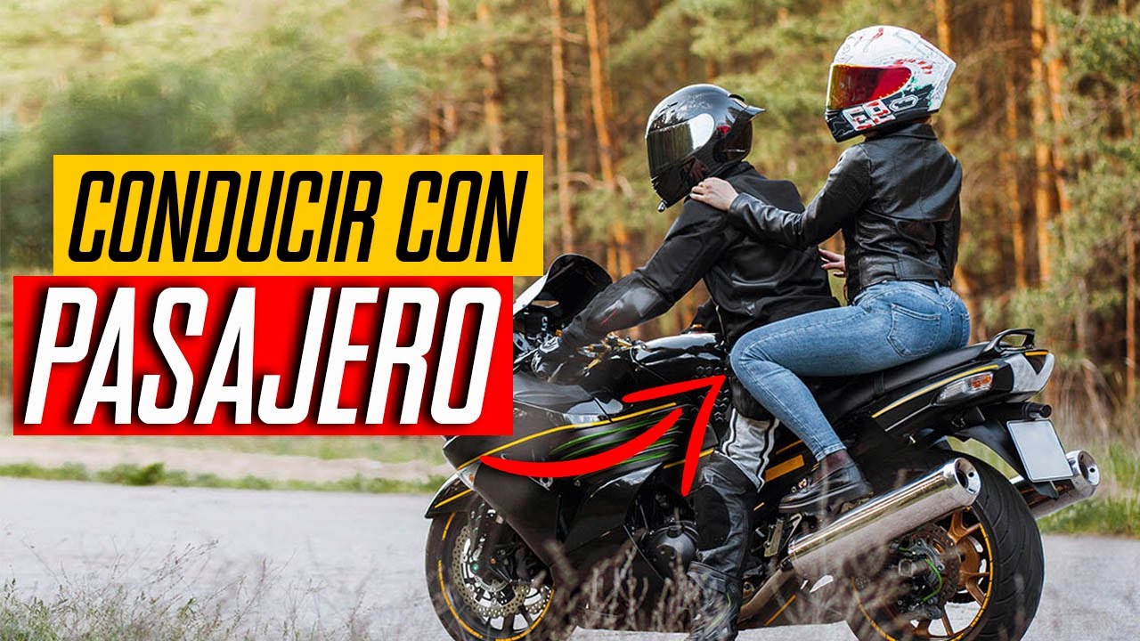 Como LLEVAR PASAJERO en MOTO sin PELIGRO. CONSEJOS BASICOS